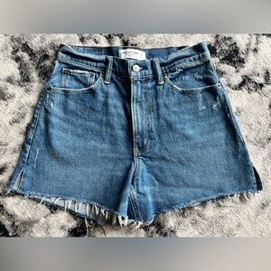 Abercrombie The 4” Mom Short High Rise Denim